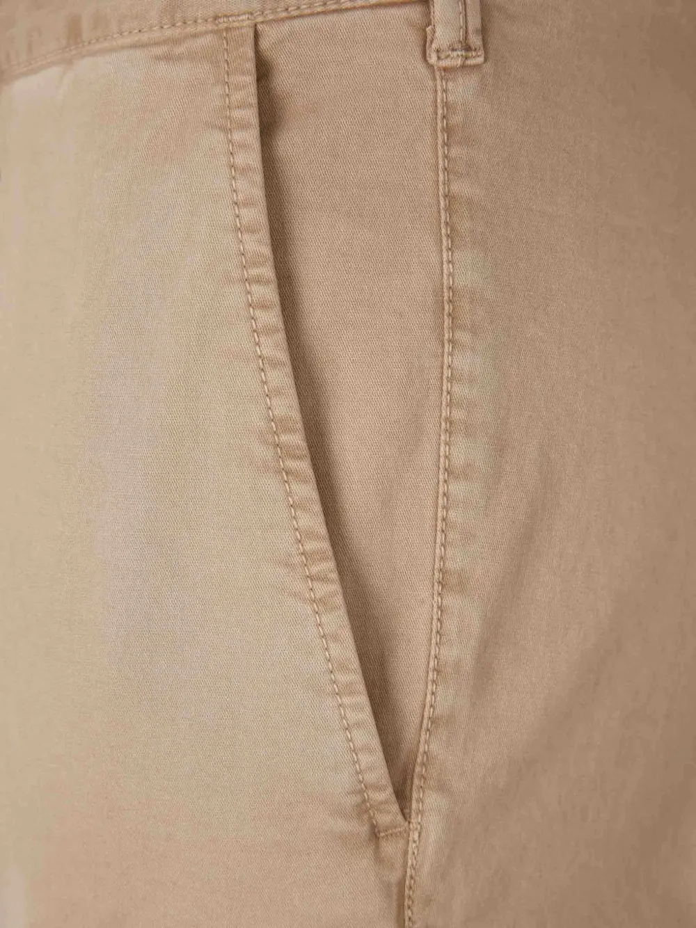 Stone Island Cargo broek met logopatch Beige