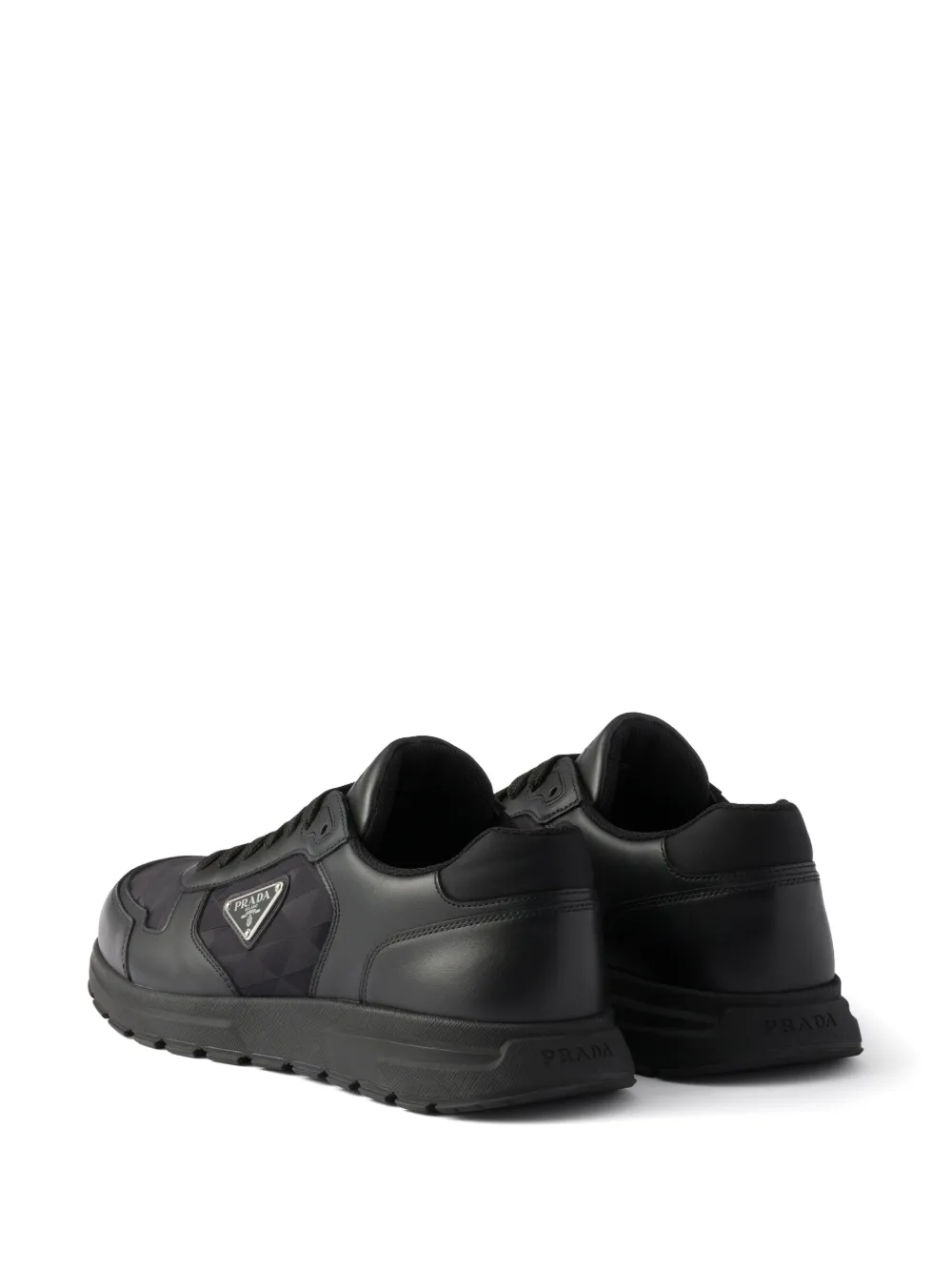 Prada Prax 2.0 Re-Nylon Sneakers Zwart