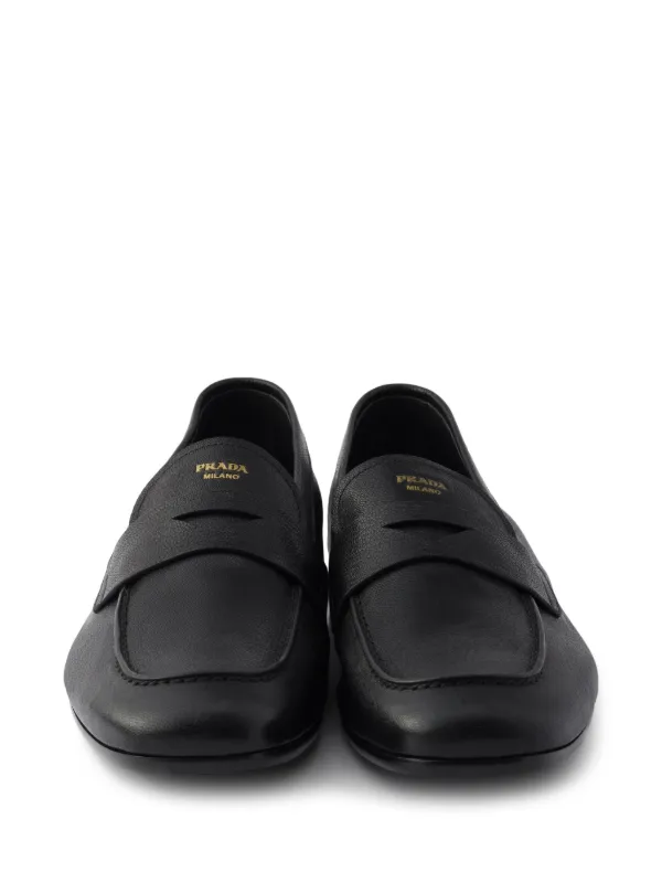 Prada レザーローファー | ブラック | FARFETCH JP