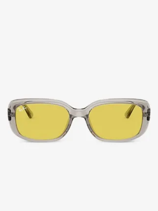 Ray-Ban