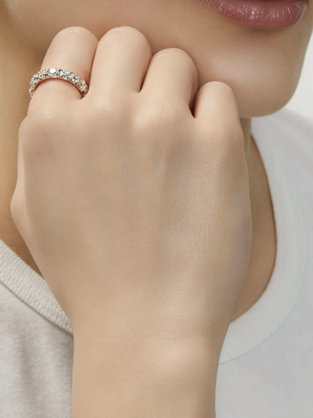 Jewels Aficionado Anello Eternity in platino con diamanti - Argento