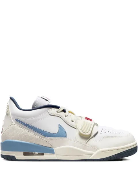 Jordan legacy strap trainers