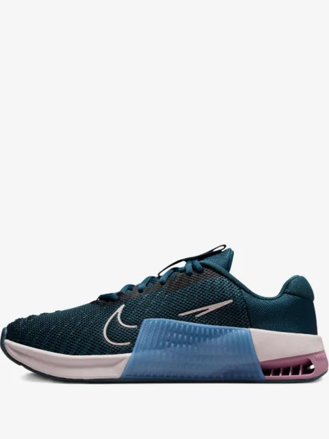 Nike Metcon 9 logo sneakers