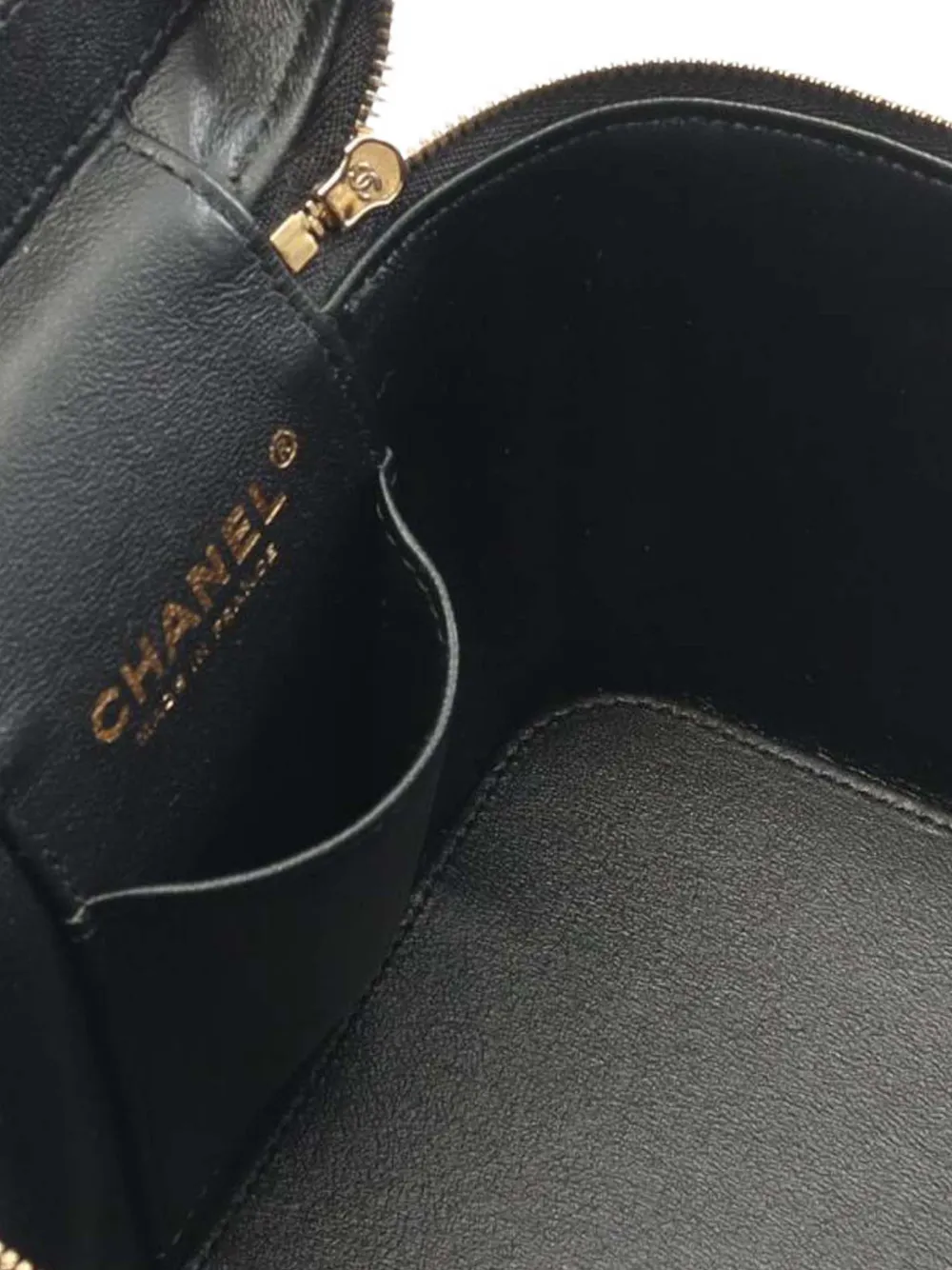 Pre-owned Chanel 2021-2025 Cc Quilted Caviar Top Handle Vanity With Chain Satchel In Black