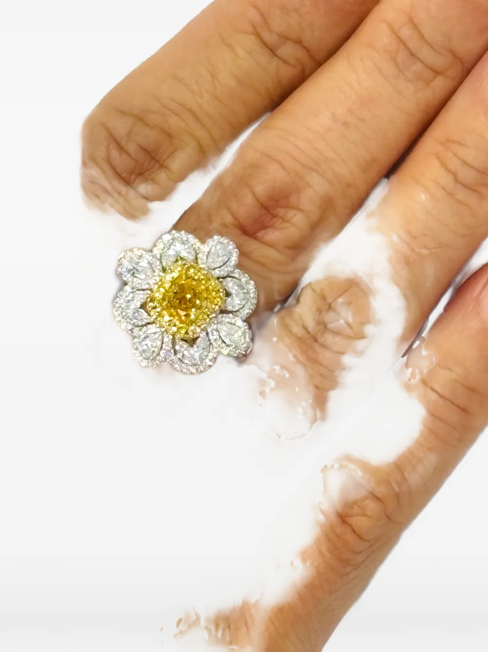 HYT Jewelry Pendente ad anello in oro bianco e giallo 18 carati con diamanti - Argento