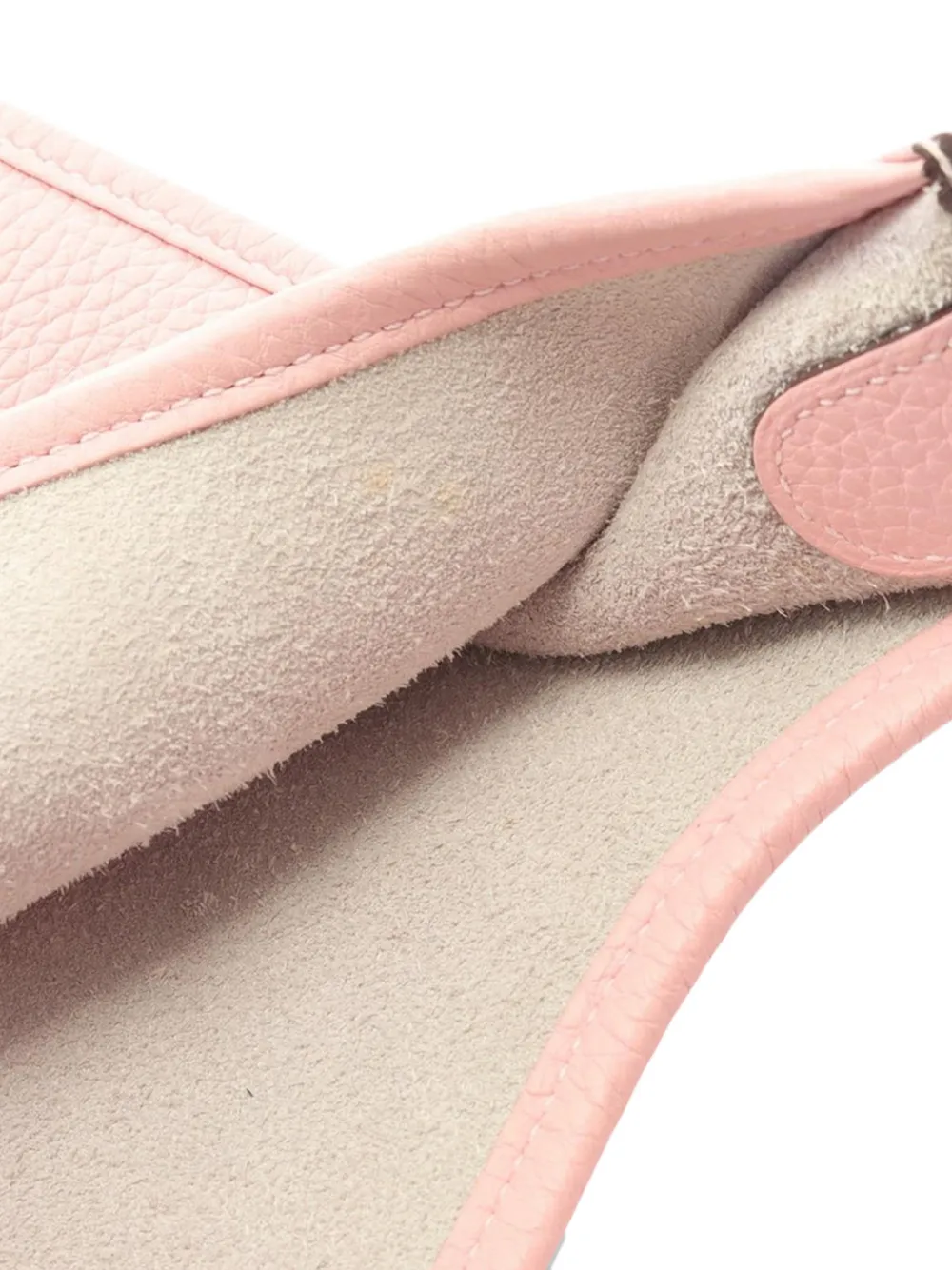 Pre-owned Hermes 2015 Clemence Evelyne Iii Pm Crossbody Bag In Pink