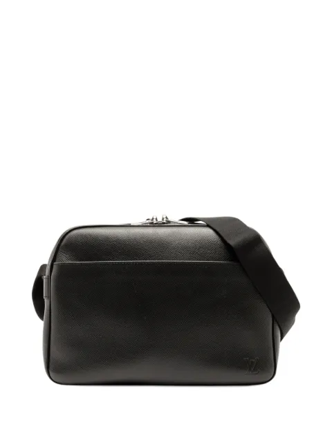 Louis Vuitton Pre-Owned 2002 Taiga Reporter PM crossbody bag