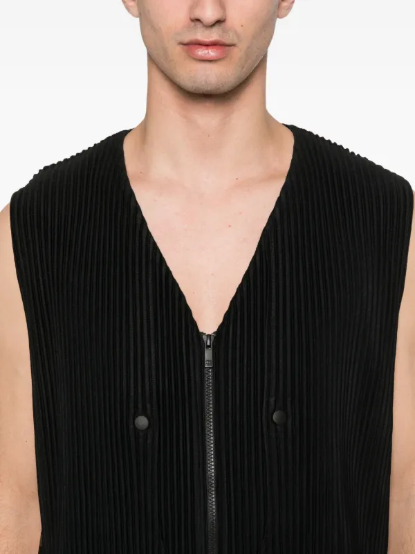 Homme Plissé Issey Miyake Quarry ジップベスト | ブラック | FARFETCH JP