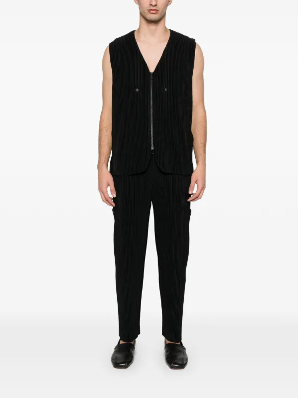 Homme Plissé Issey Miyake Quarry ジップベスト | ブラック | FARFETCH JP