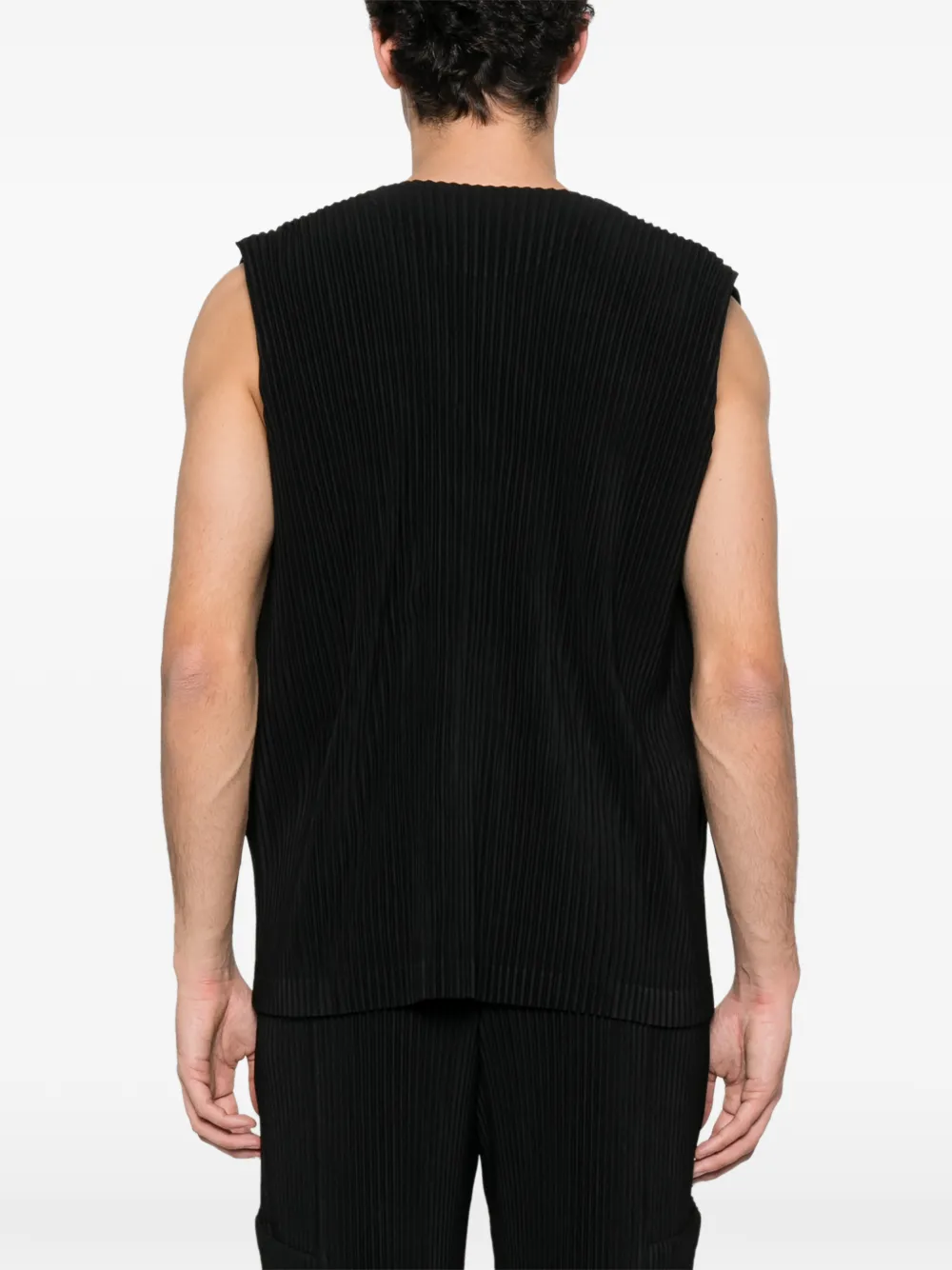 Homme Plissé Issey Miyake Quarry ジップベスト | ブラック | FARFETCH JP