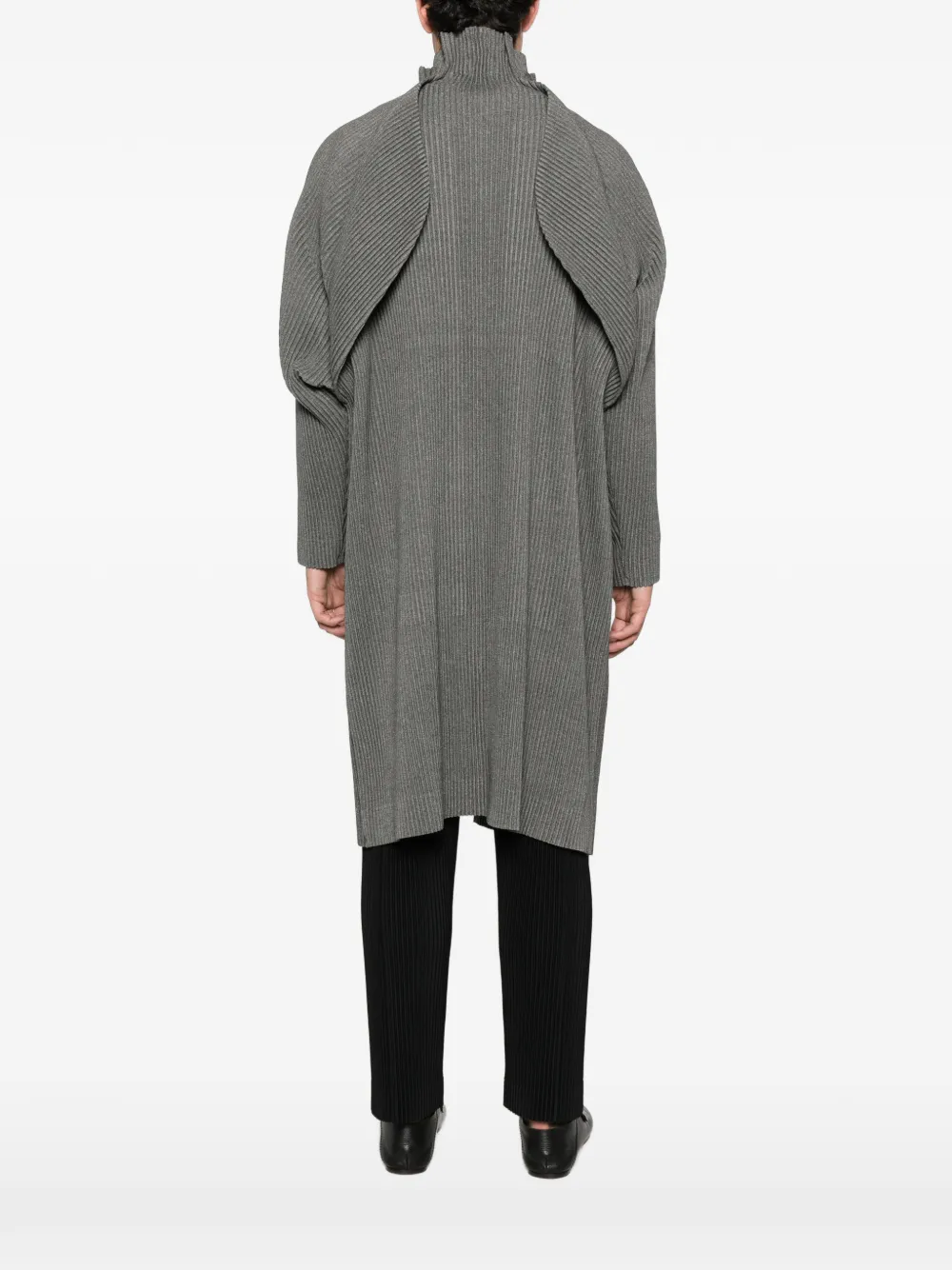 Homme Plissé Issey Miyake Geplooide jas met trechterhals Grijs