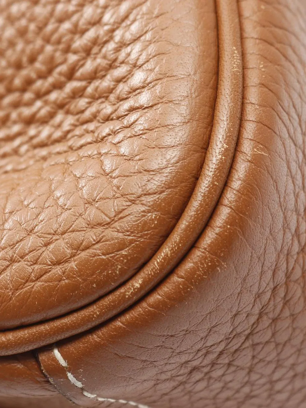 Pre-owned Hermes 2013 Clemence Lindy 30 Shoulder Bag In Brown