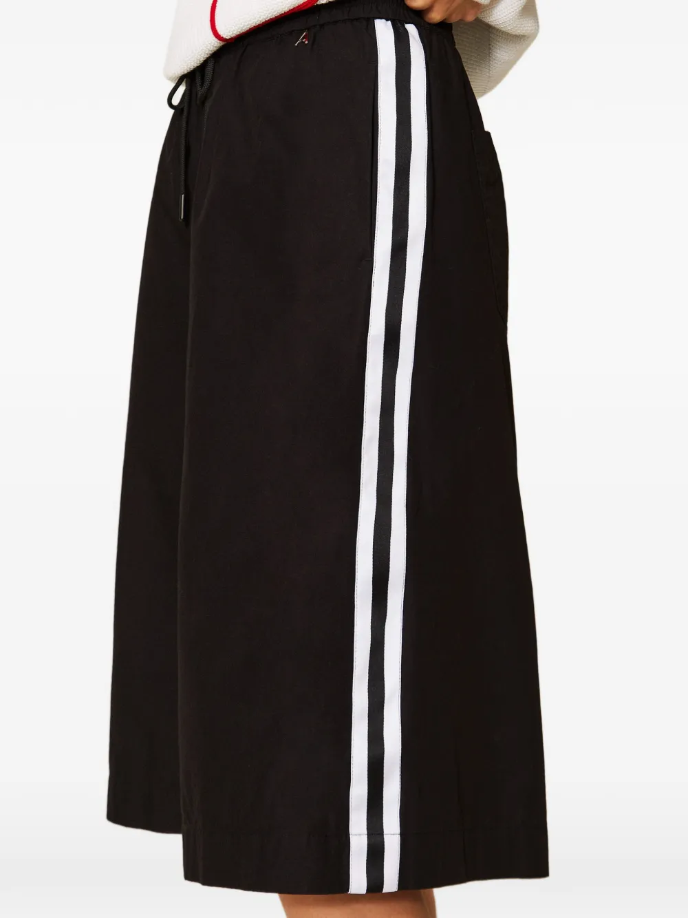 TWINSET Bermuda gerecyclede popeline shorts Zwart