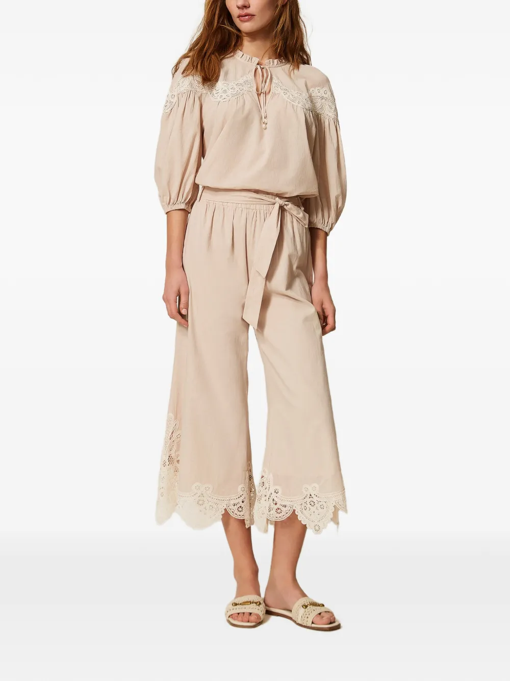 TWINSET Broek met afwerking van kant Beige