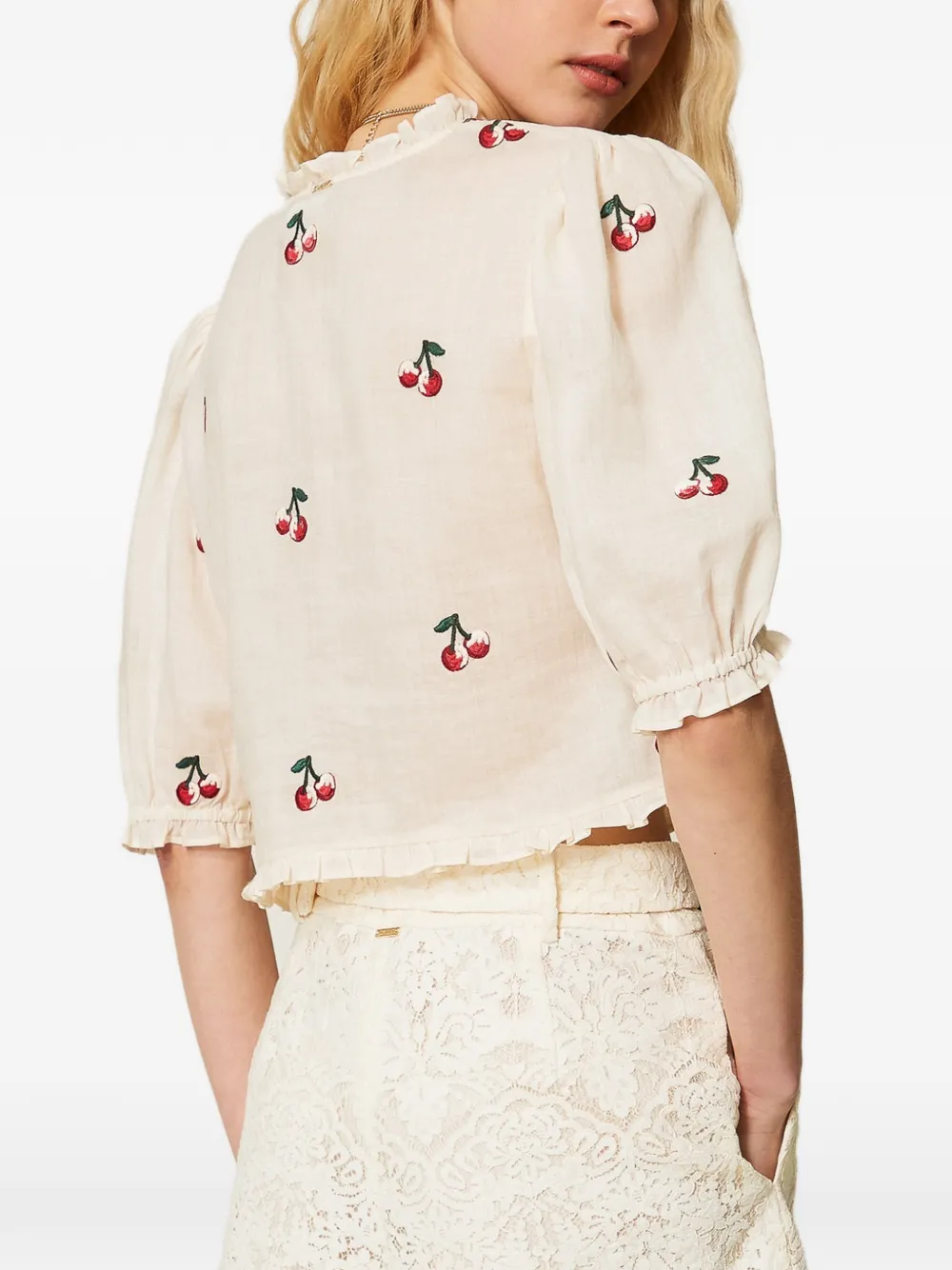 TWINSET Shorts met riem en kant Beige