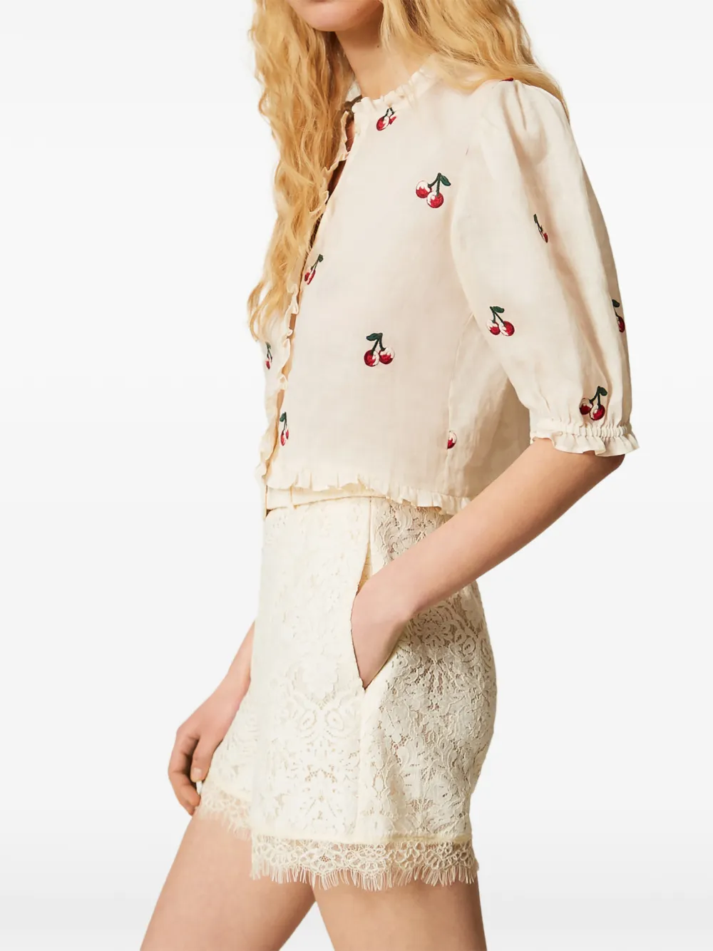 TWINSET Shorts met riem en kant Beige