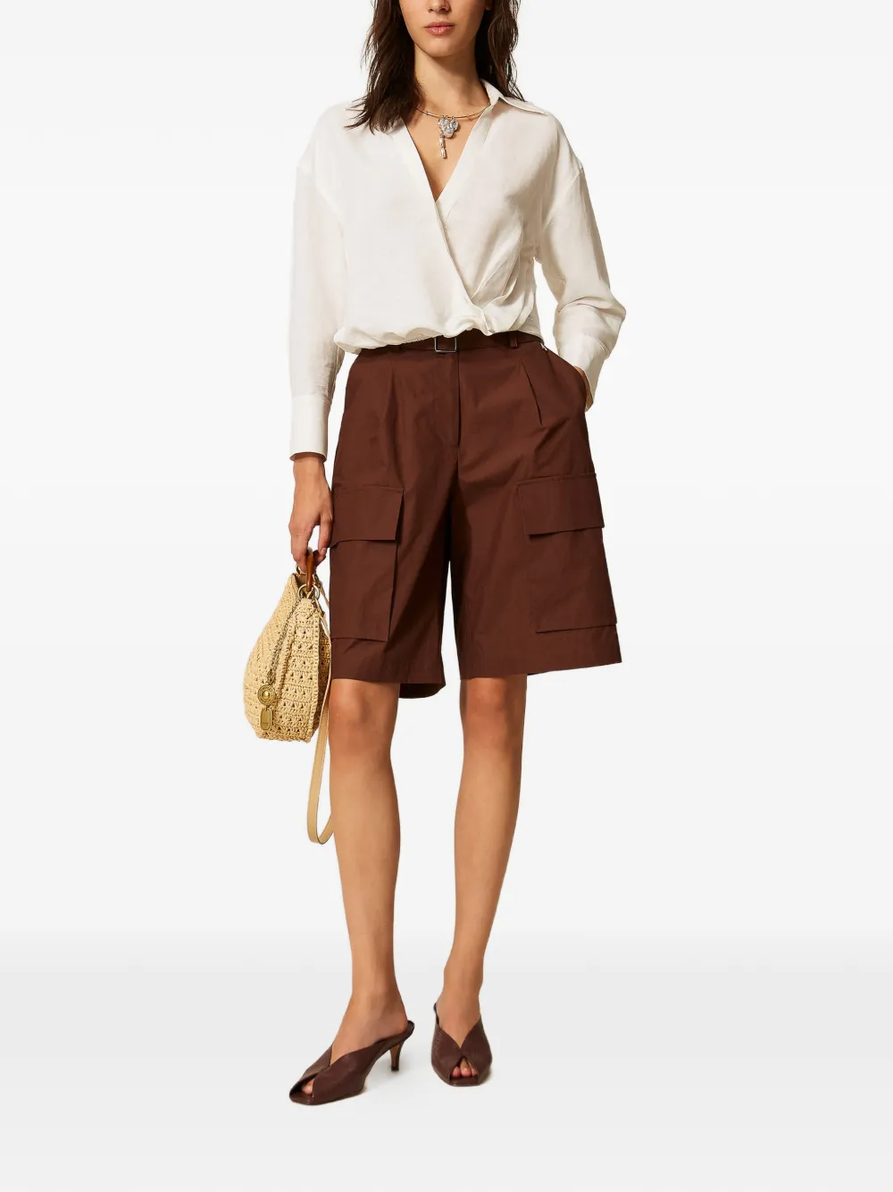TWINSET Bermuda cargo shorts met ceintuur Bruin