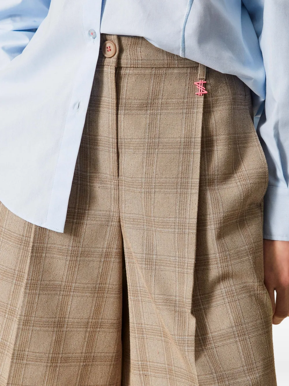 TWINSET x Myfo geruite getailleerde shorts Beige