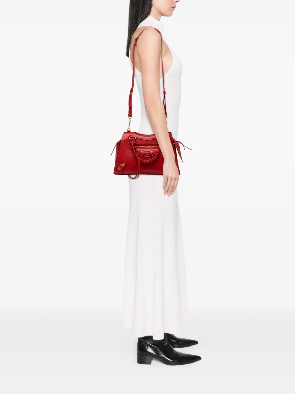 Click to view more detailed imagery on our partner's website Pre-owned Balenciaga 2021 Small Grained Calfskin Motocross Neo Classic City Satchel In Red