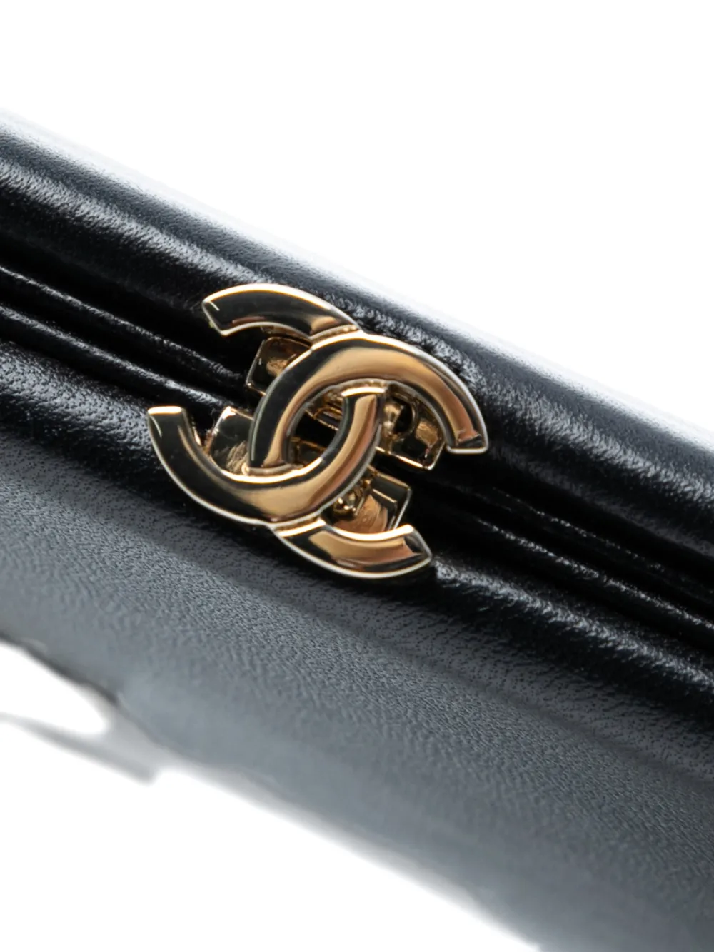 Pre-owned Chanel 2021 Cc Lambskin Split With Chain Clutch Bag In Black