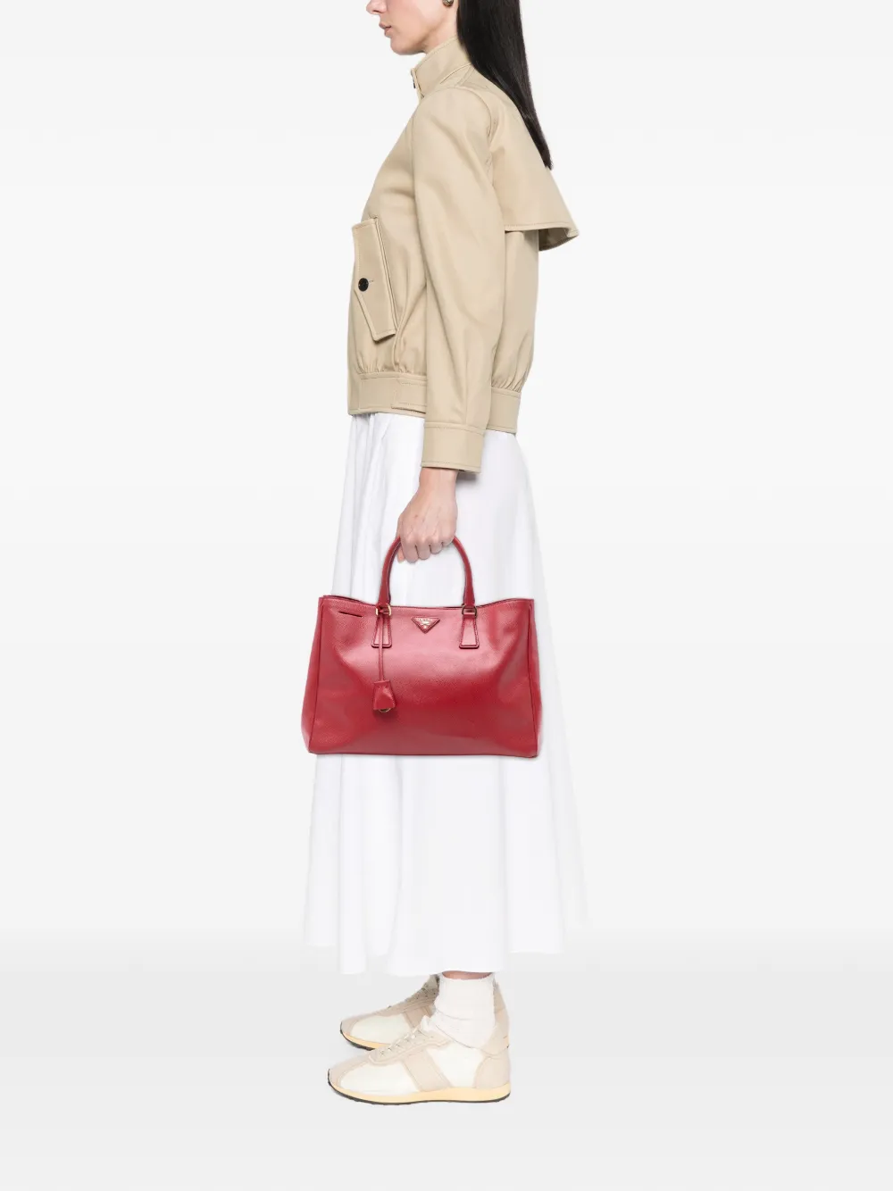 Click to view more detailed imagery on our partner's website Pre-owned Prada 2010-2025 Large Saffiano Lux Galleria Satchel In Red