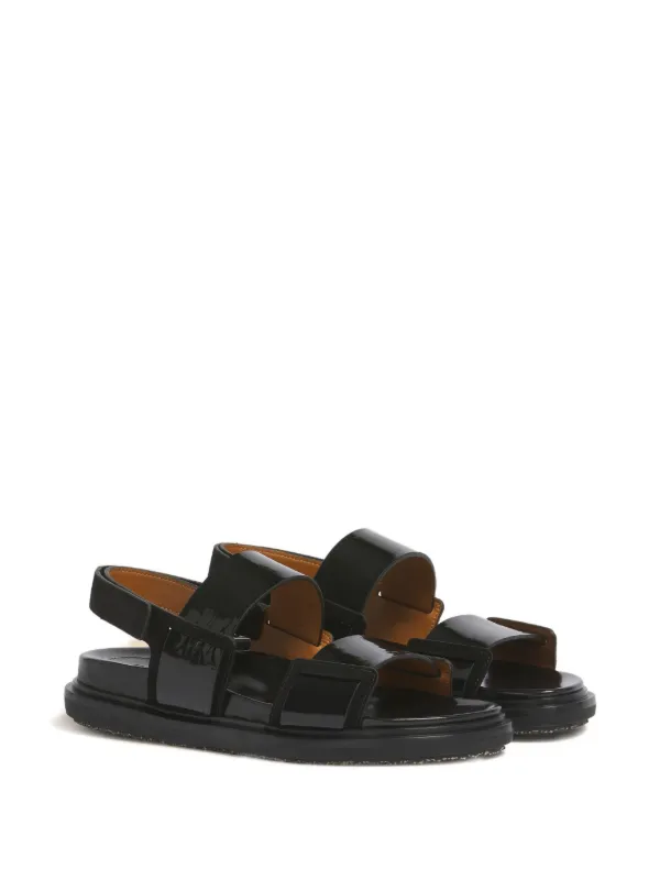 Marni フスベット ダブルストラップ サンダル | ブラック | FARFETCH JP