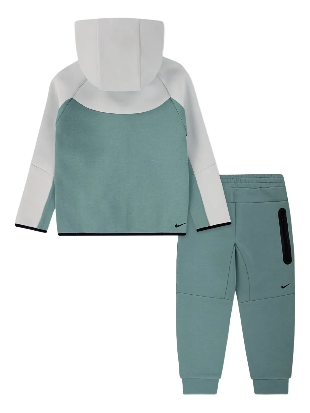 Nike Kids Trainingspak met geborduurd logo Groen
