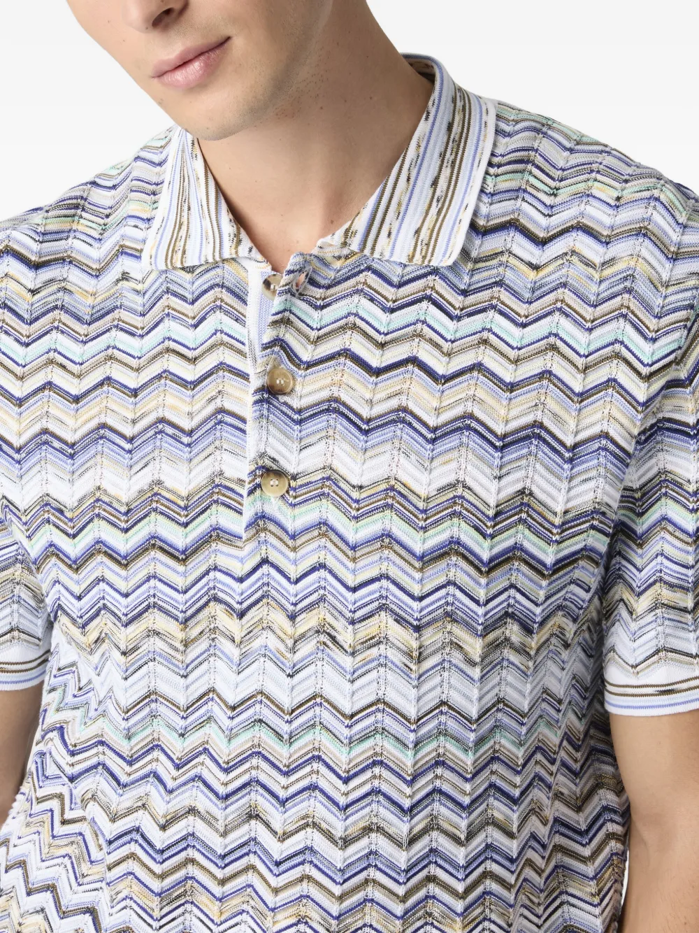 chevron-pattern polo shirt