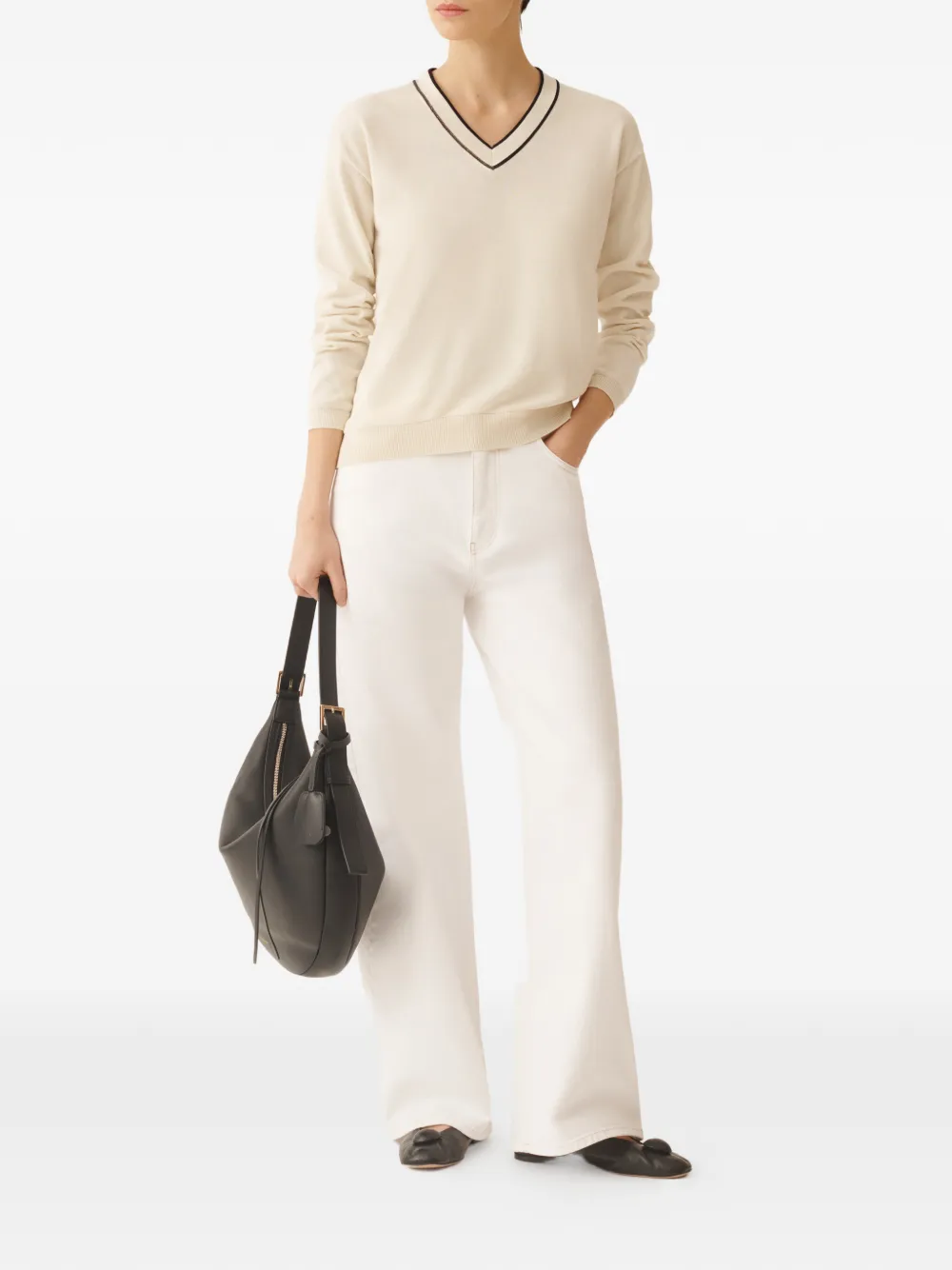 Fabiana Filippi Trui met V-hals en lange mouwen Beige