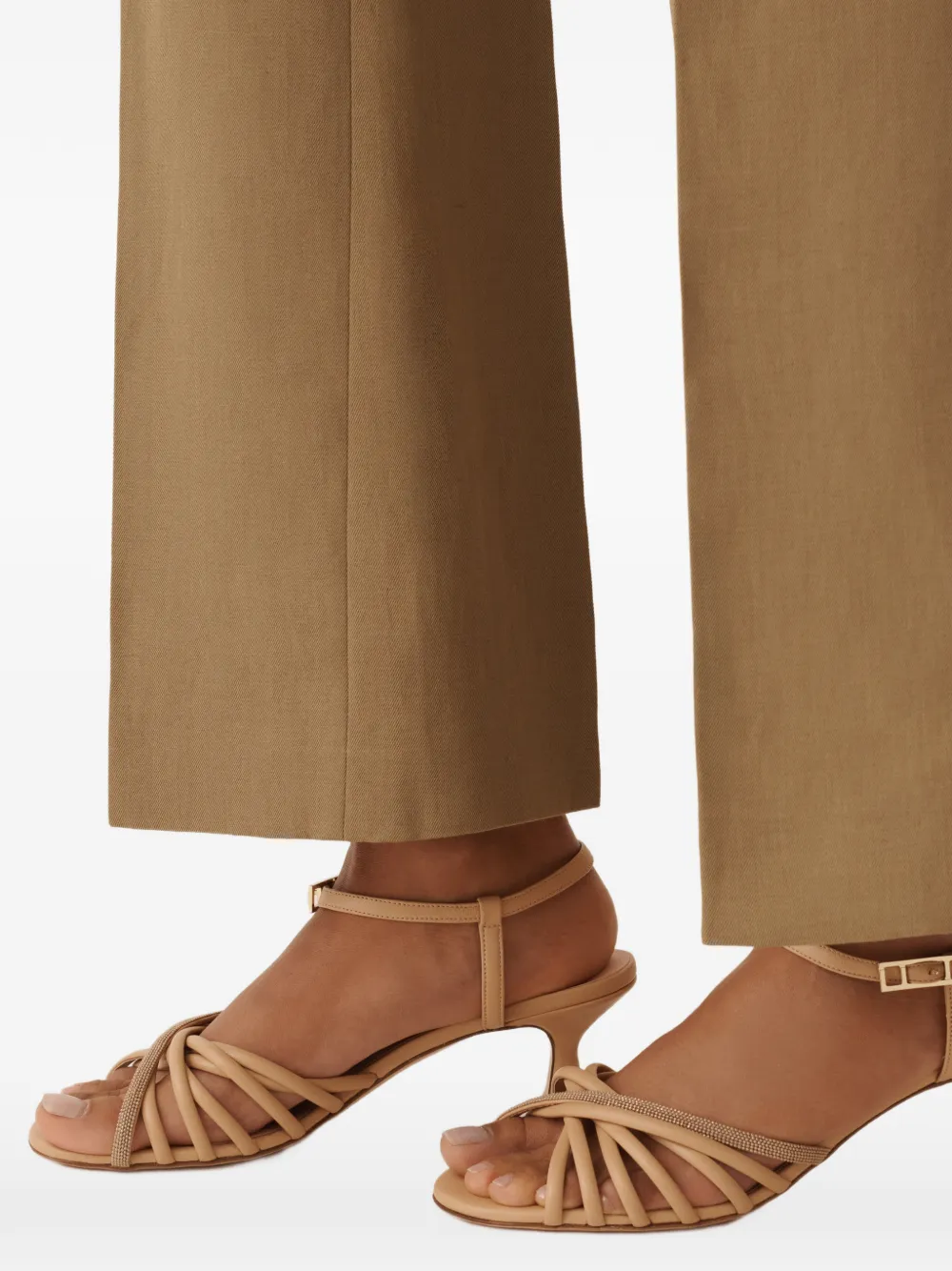 Fabiana Filippi Verfraaide pumps met bandjes Beige