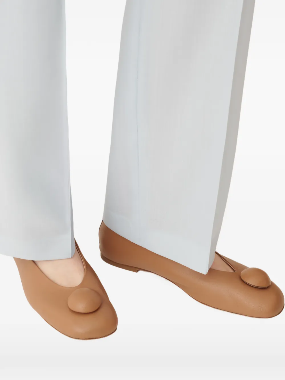 Fabiana Filippi appliqué ballet flats Bruin