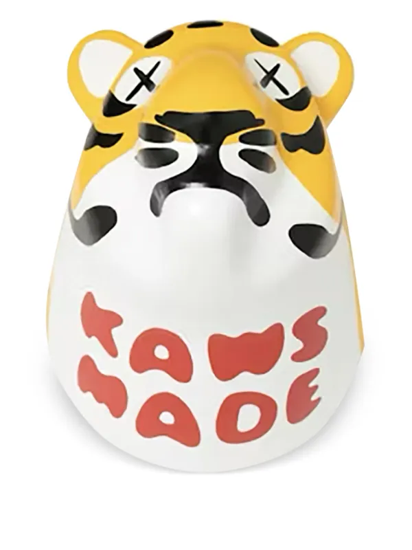 KAWS x Human Made Tiger パルプフィギュア | イエロー | FARFETCH JP