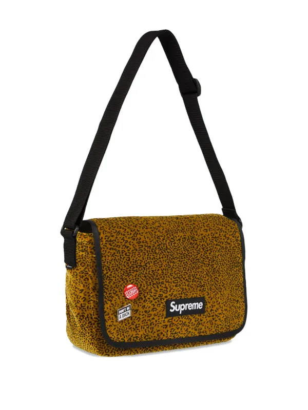 Supreme Textured Shoulder Bag | Brown | FARFETCH