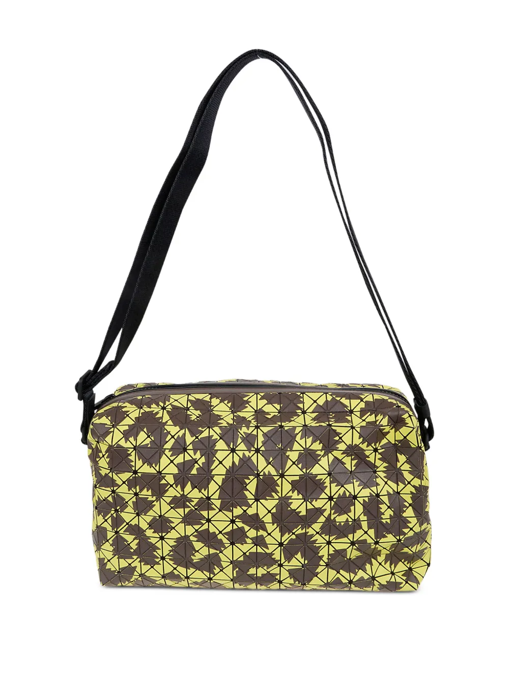 Bao Bao Issey Miyake geometric-patterned shoulder bag | Men | Image 2
