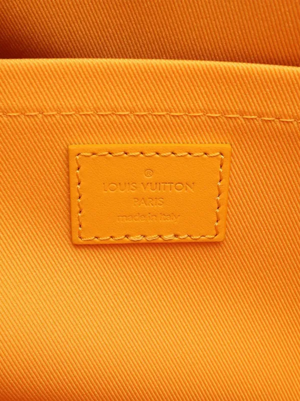 LOUIS VUITTON エコバッグ オレンジ イエロー Louis Vuitton Pre-Owned 2021-2025 Monogram Sac Plat 24H Tote Bag