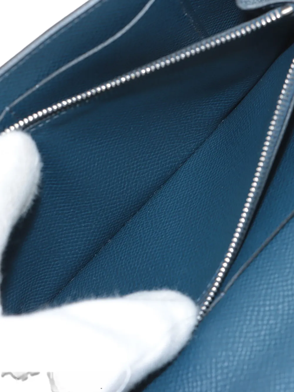 Pre-owned Hermes 2024 Epsom Kelly To Go Wallet Crossbody Bag In Blue