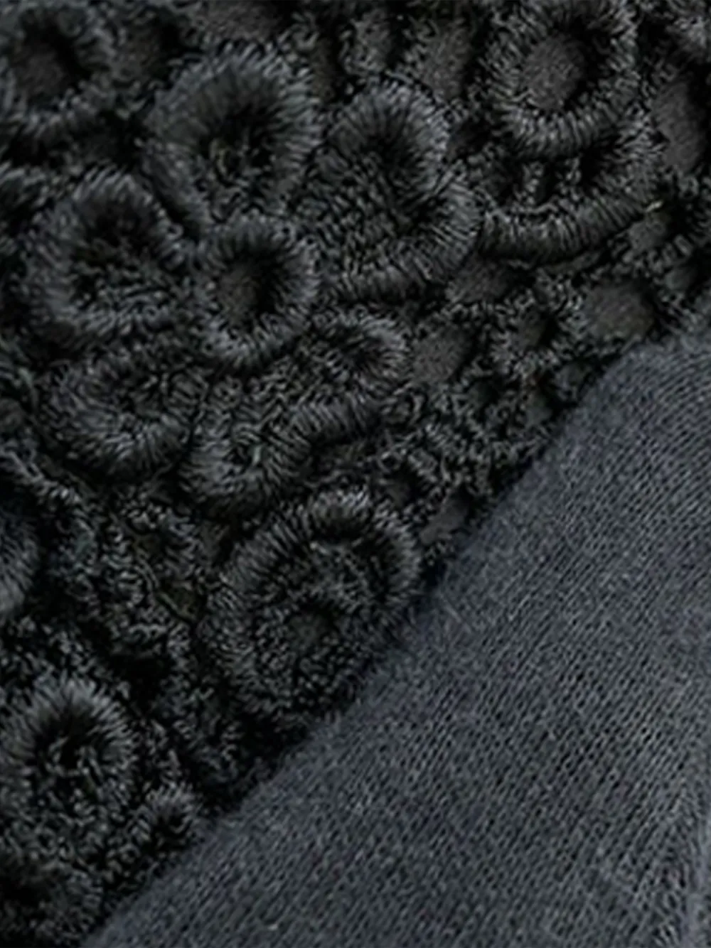 FERRAGAMO Pre-owned 20th Century Lace Vara Flap Crossbody Bag In Black