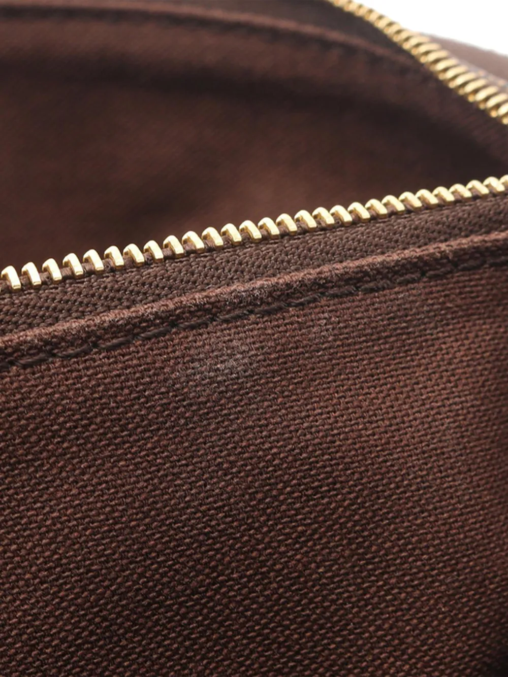 2011 Damier Ebene Cabas Beaubourg Tote Bag