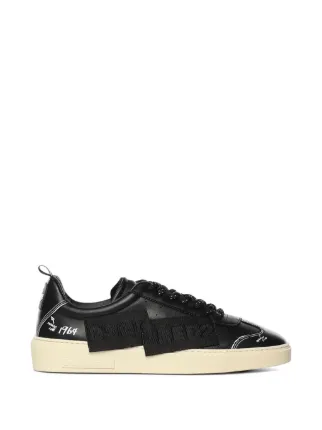 DSQUARED2