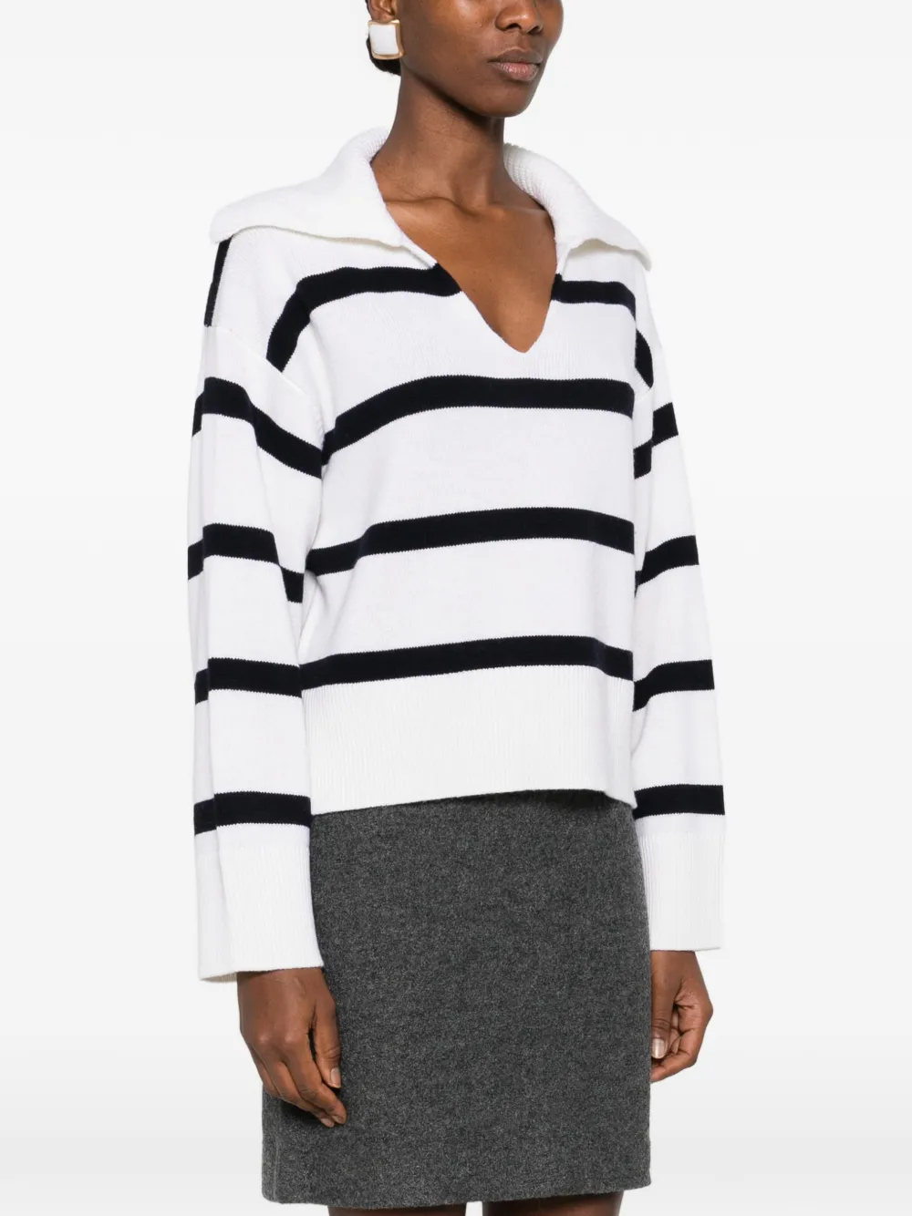 Allude Striped Sweater In White