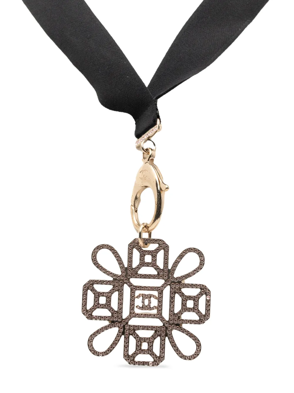 CHANEL Pre-Owned 2017 Gold Plated Rhinestones Embellished Snowflake Pendant Necklace costume necklace - Nero