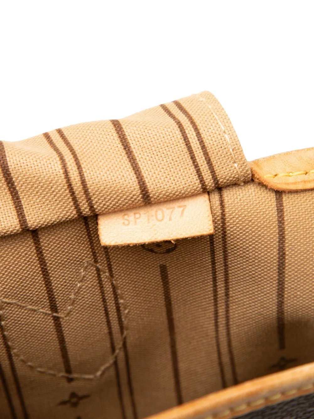 Pre-owned Louis Vuitton 2007 Monogram Neverfull Mm Tote Bag In Brown