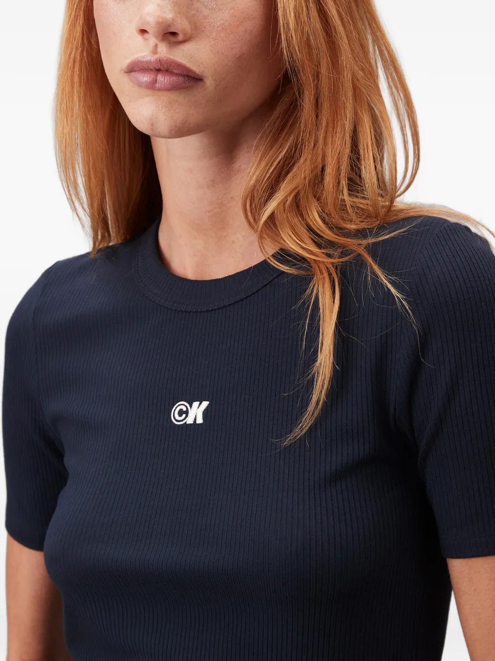 Calvin Klein Geribbeld T-shirt met logodetail Blauw