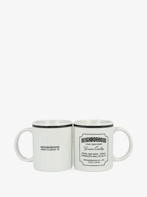 Neighborhood set de dos tazas con detalle del logo