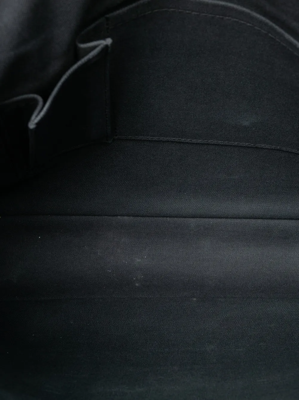 Pre-owned Louis Vuitton 2011 Damier Graphite Daniel Mm Crossbody Bag In Black