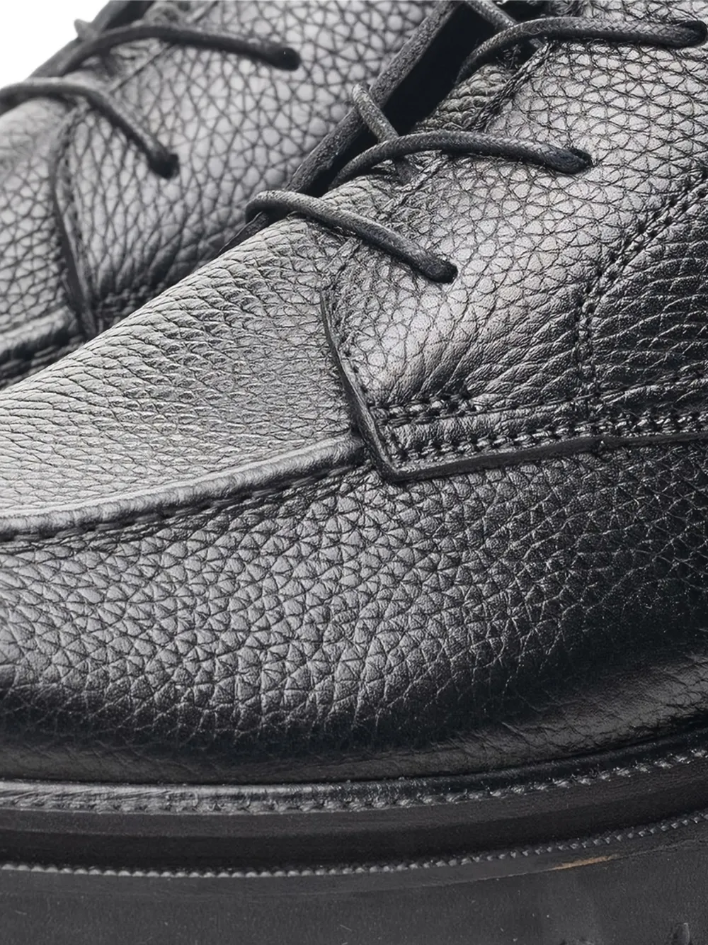 Poche Paris textured lace-up boots Zwart