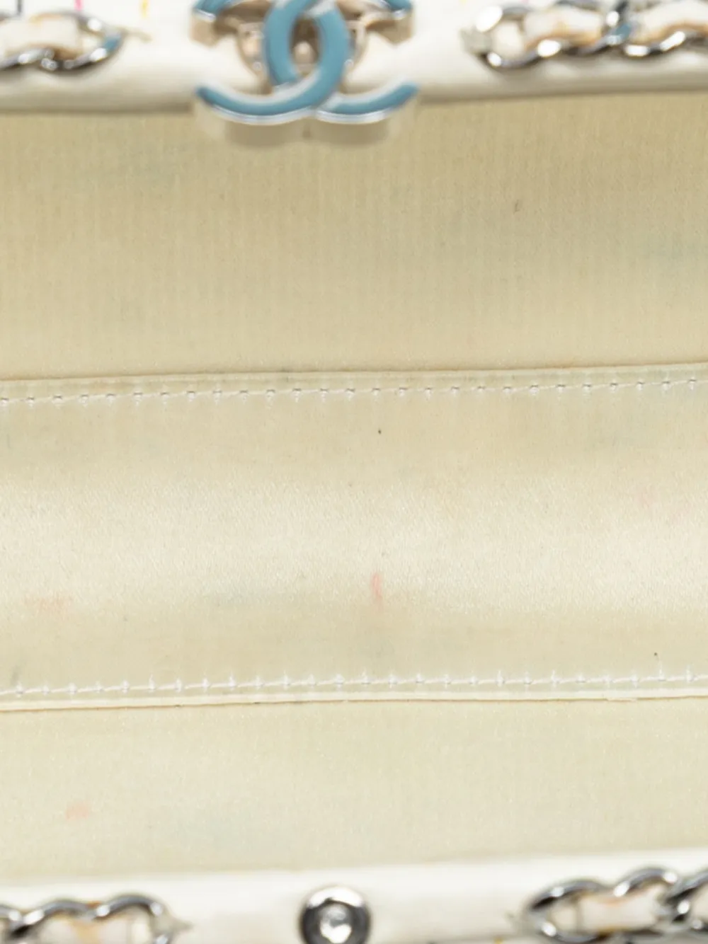 Pre-owned Chanel 2015-2016 Quilted Calfskin Korean Garden Clutch On Chain Crossbody Bag In White