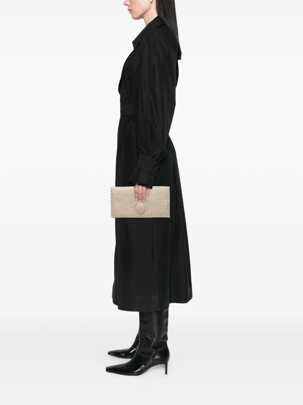 Pre-owned Bottega Veneta 2012-2025 Nappa Intrecciato Turn Lock Clutch Bag In Brown