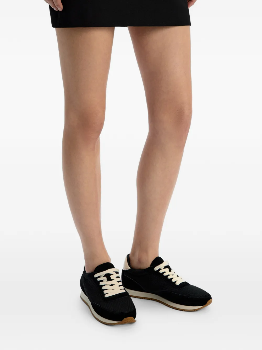 12 STOREEZ Sneakers Zwart