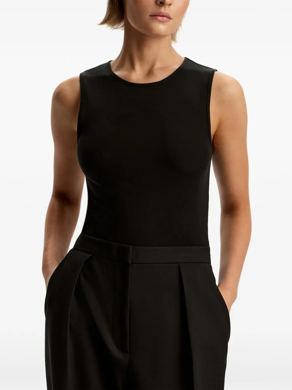 12 Storeez Crew-neck Tank Top In Brown